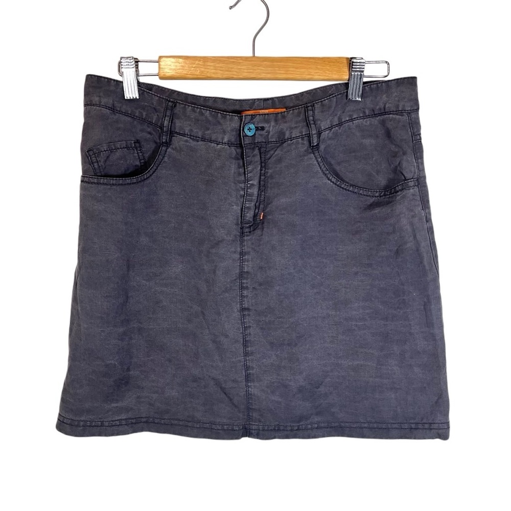 Hugo Boss Y2K Grey Casual Mini Skirt Size Medium